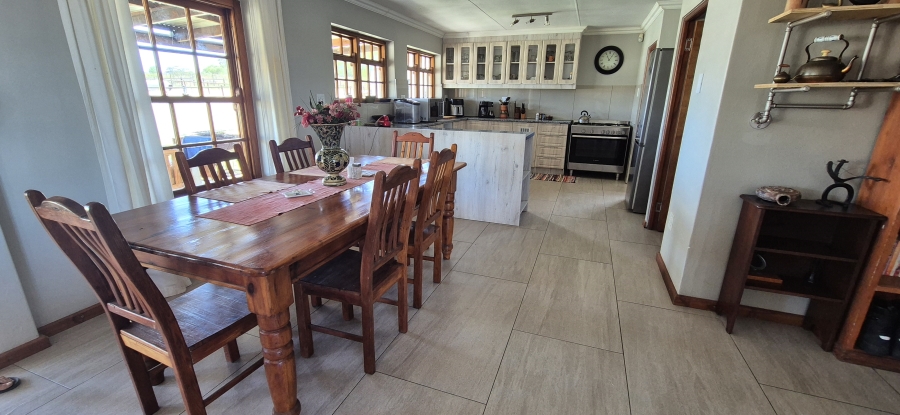 5 Bedroom Property for Sale in Cape Farms Western Cape